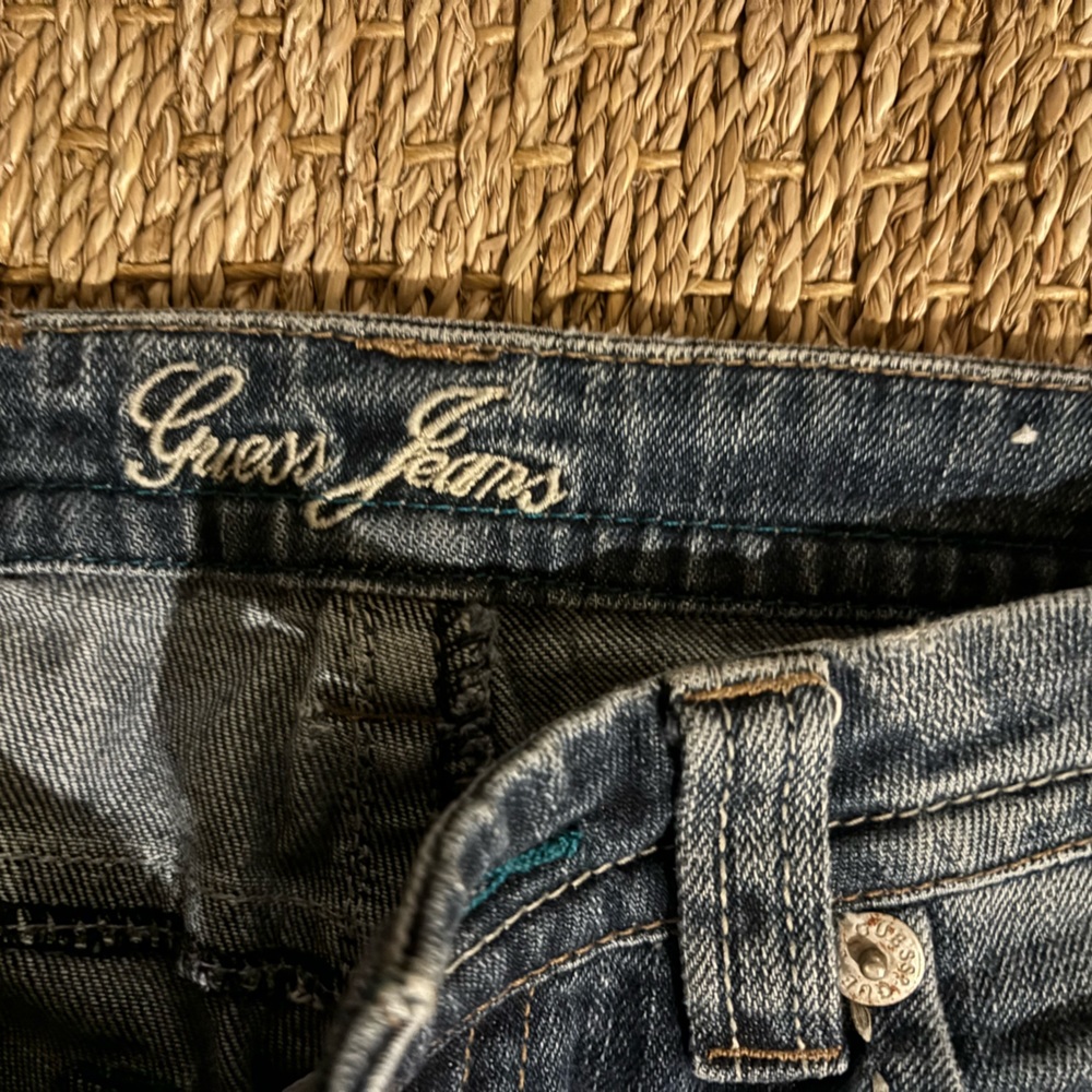 Guess Denim Jeans - Picture 6 of 11